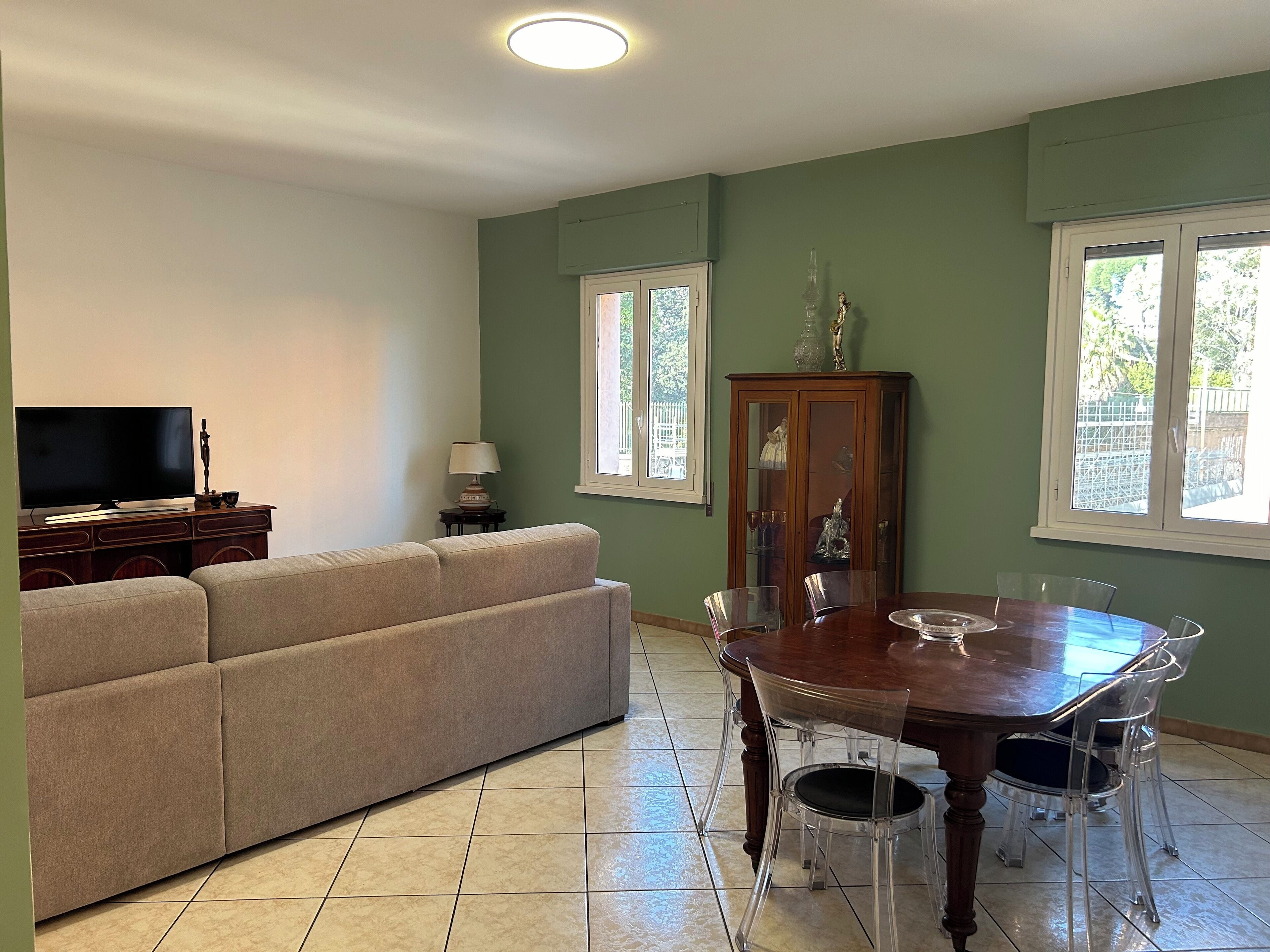 Apartment (2 Bedrooms) | Wohnbereich