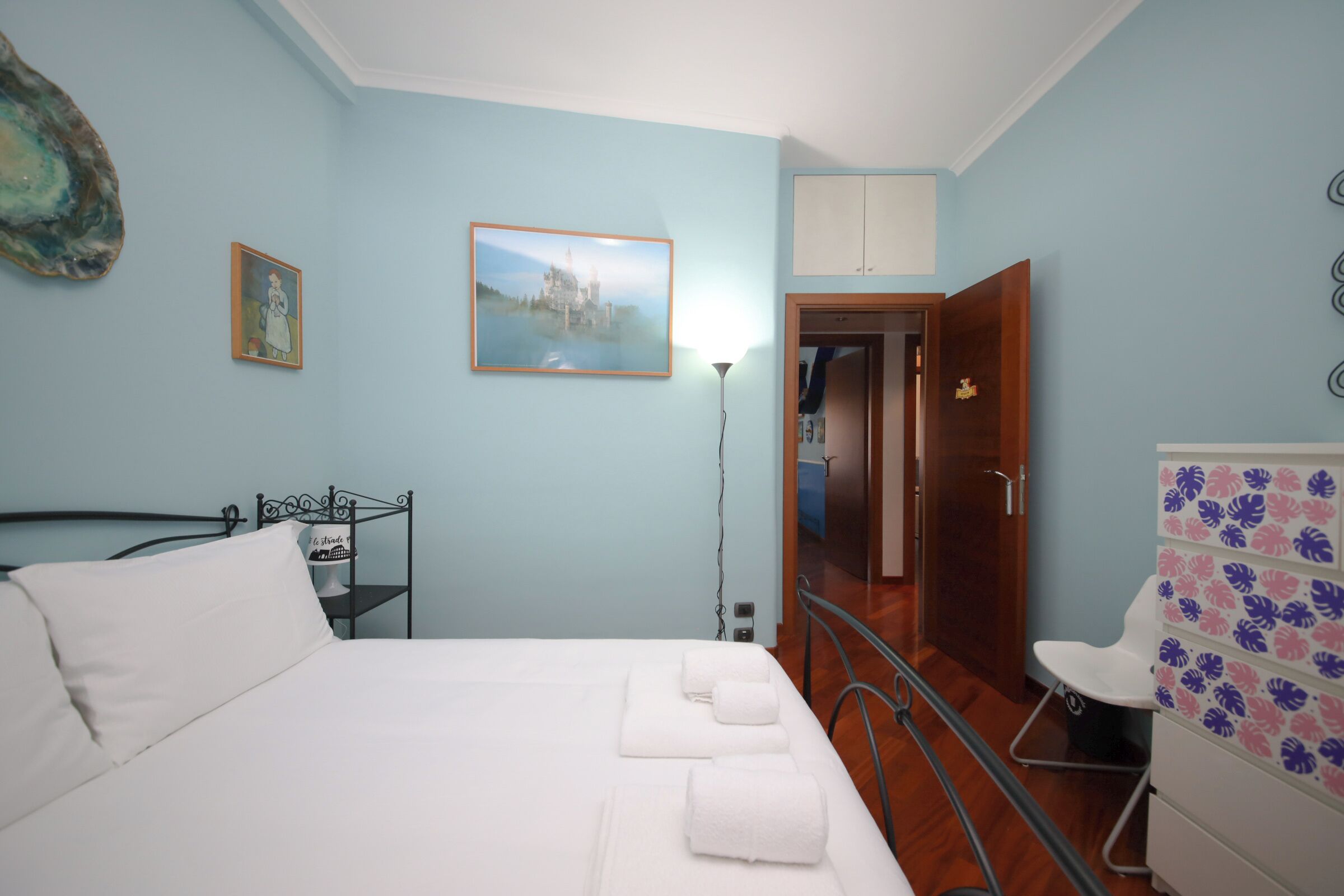 Apartment (2 Bedrooms)