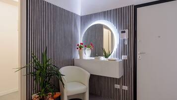 Chambre Familiale (1 Bedroom) | 1 chambre, lits bébé (en supplément), draps fournis