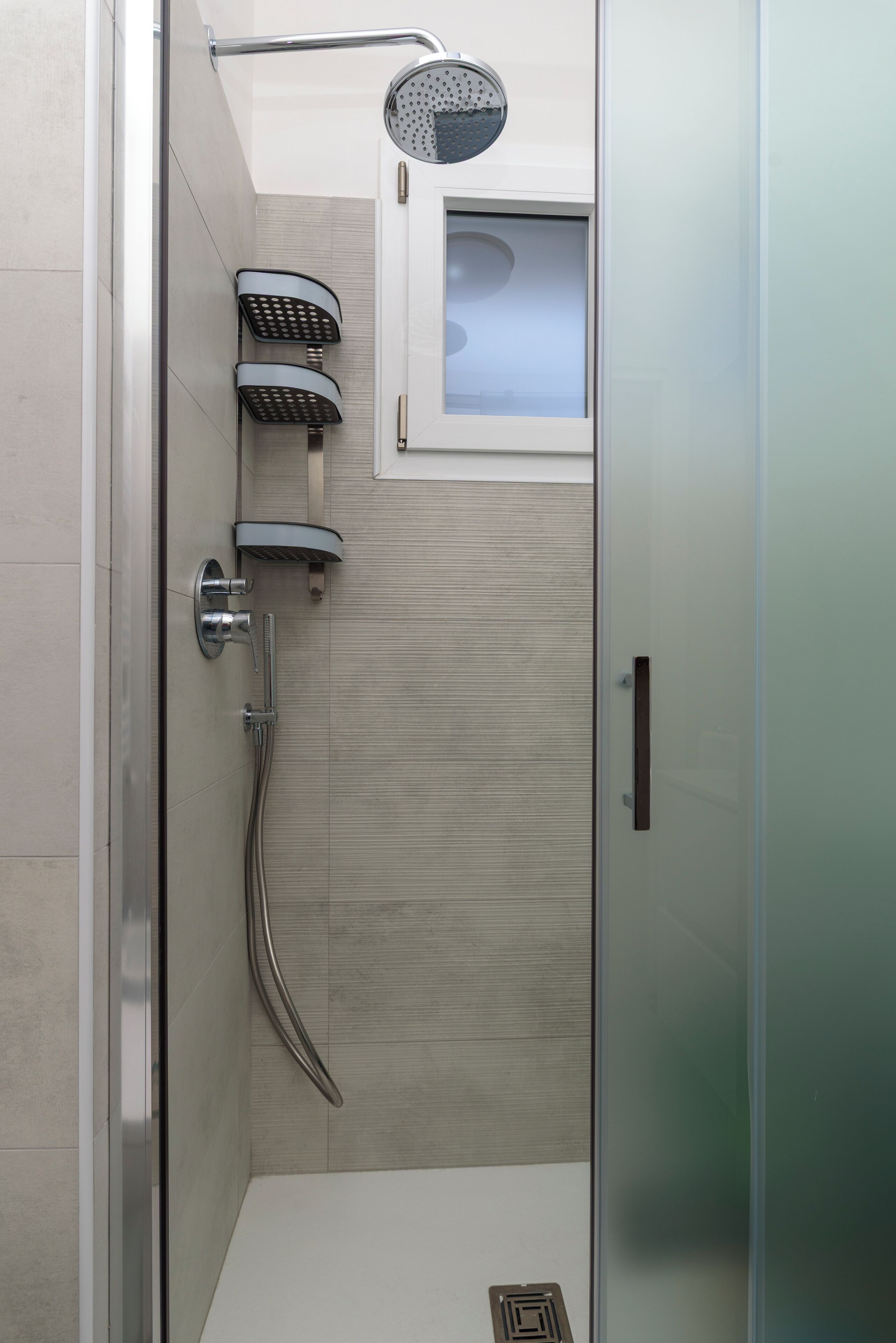 Camera familiare (1 Bedroom) | Bagno | Doccia, bidet