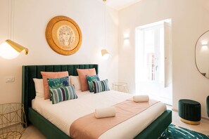 Iron/ironing board, free WiFi, bed sheets - Amate Case by Ortigia Apartments (Syracuse)