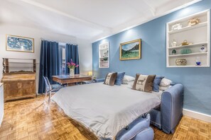Apartment (2 Bedrooms) | Wohnbereich