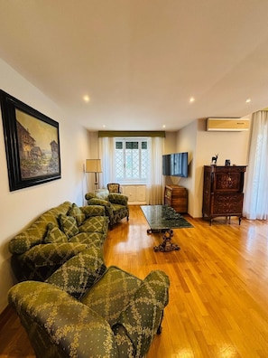 Apartamento (2 Bedrooms) | Parte interna