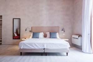 5 bedrooms, free WiFi, bed sheets - Five Stars Sicily Intera by Ortigia Apartments (Syracuse)
