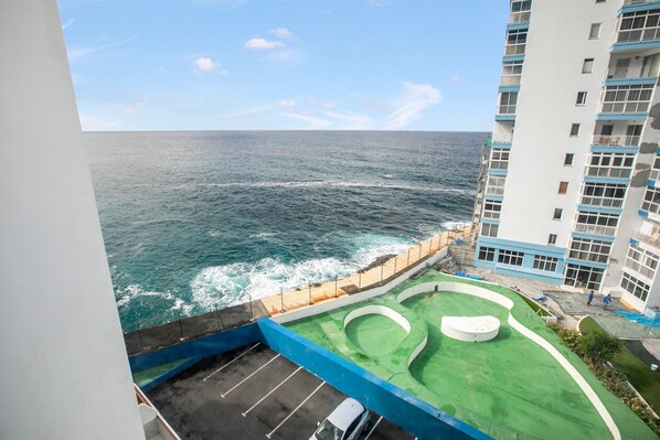 Property grounds - Salitre Suite: Sea View Apartment with Balcony and Wi-Fi (Tacoronte)