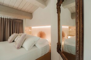 Free WiFi, bed sheets - Marina Homes Suite by Ortigia Apartments (Syracuse)