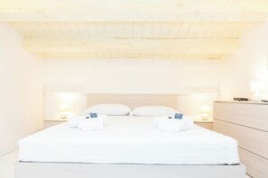 2 bedrooms, free WiFi - SeaChilly House by Ortigiaapartments (Syracuse)