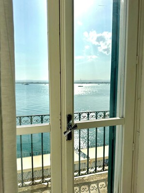 Interior - Blu di Ortigia - One Bedroom Apartment, Sleeps 2 (Syracuse)