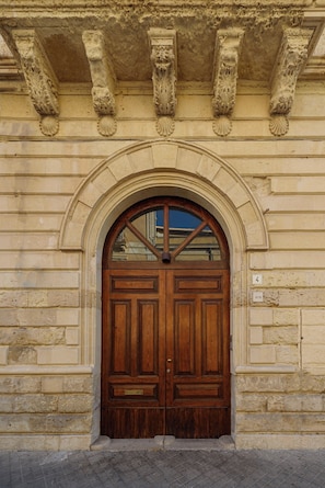 Exterior detail - Lucea Sea Terrace by Ortigiapartments (Syracuse)
