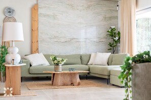 TV - Villa ONA MAR by Abahana Villas (Teulada)