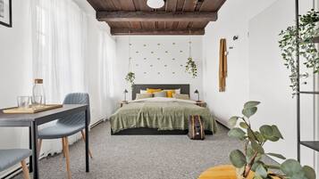 Deluxe Triple Room | Free WiFi