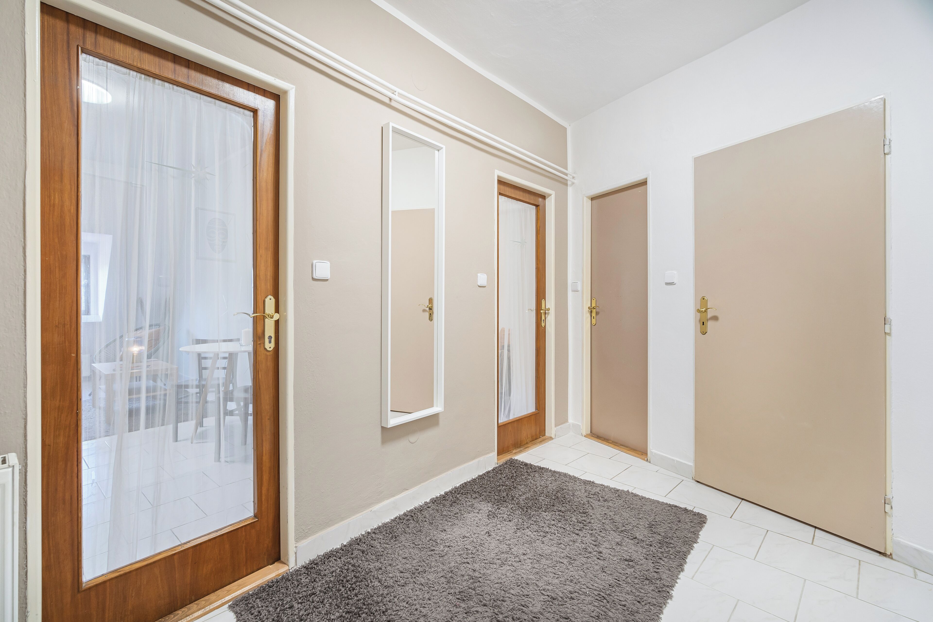 Family Room | Free WiFi