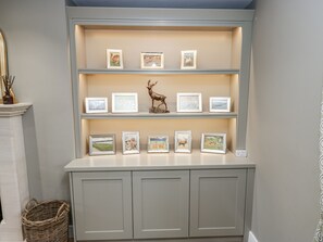 Interior - The Robins Nest (Wakefield)