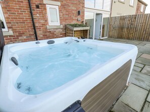 Terrace/patio - The Robins Nest (Wakefield)