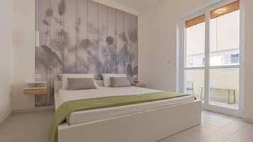 2 bedrooms, bed sheets