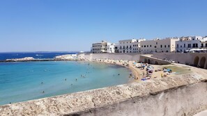 On the beach - Apartment 'Dimore Di Matilde - Mare Fuori' with Balcony and Air Conditioning (Gallipoli)