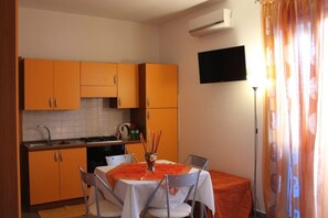 Apartment, Multiple Bedrooms, Balcony, Garden View | Dining room - Chic Signorino Resort Ecospa Studio Sleep 2 Person (Marsala)