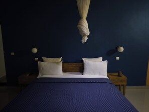 Family Double Room | Desk, laptop workspace, free WiFi - La Fandenoise Lodge (Thies)