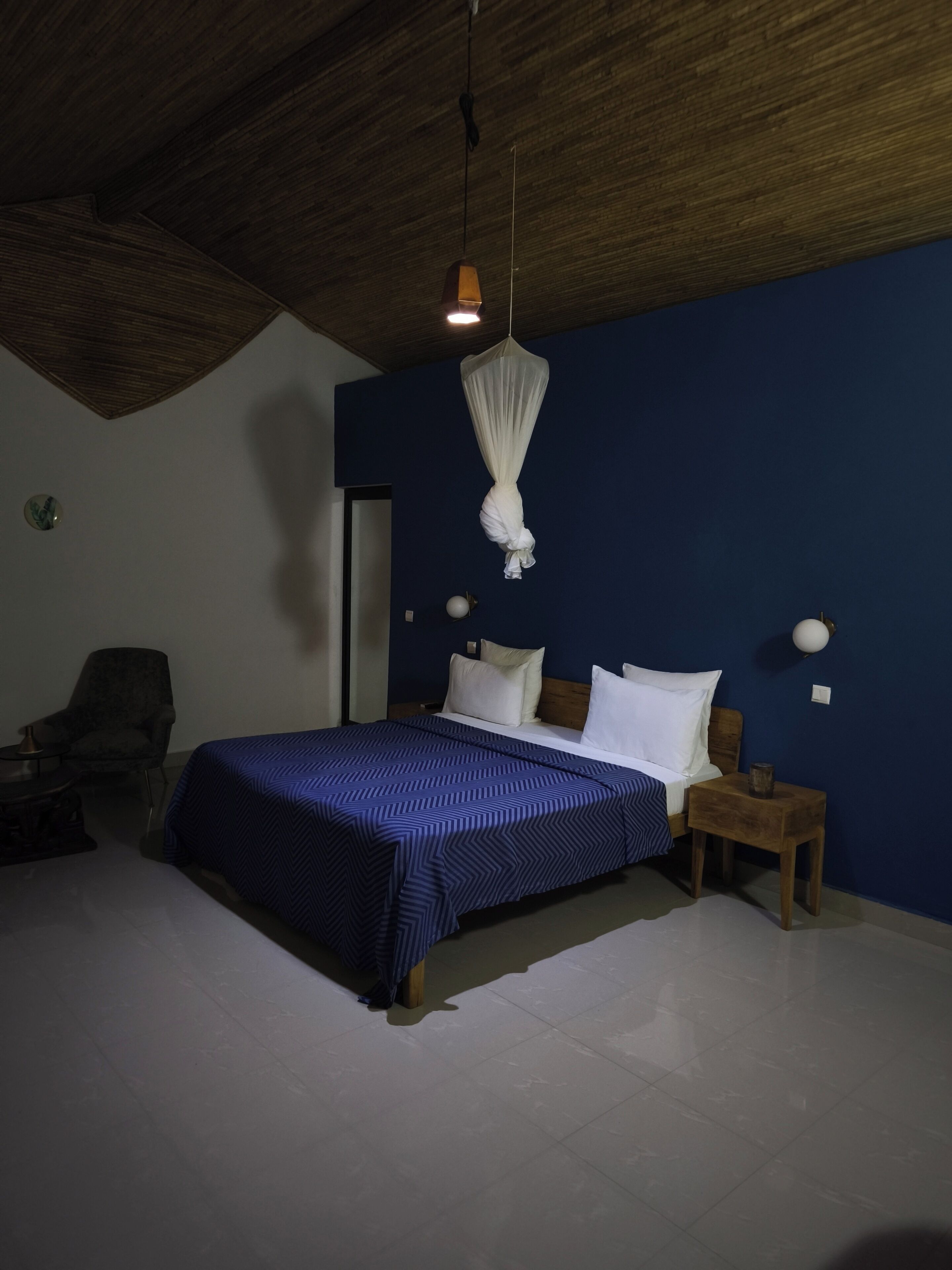 Family Double Room | Desk, laptop workspace, free WiFi