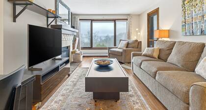 Sunrise Cambridge 302 ski to and from this condo near sport center