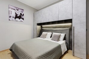 Strykejern/-brett, wi-fi og sengetøy