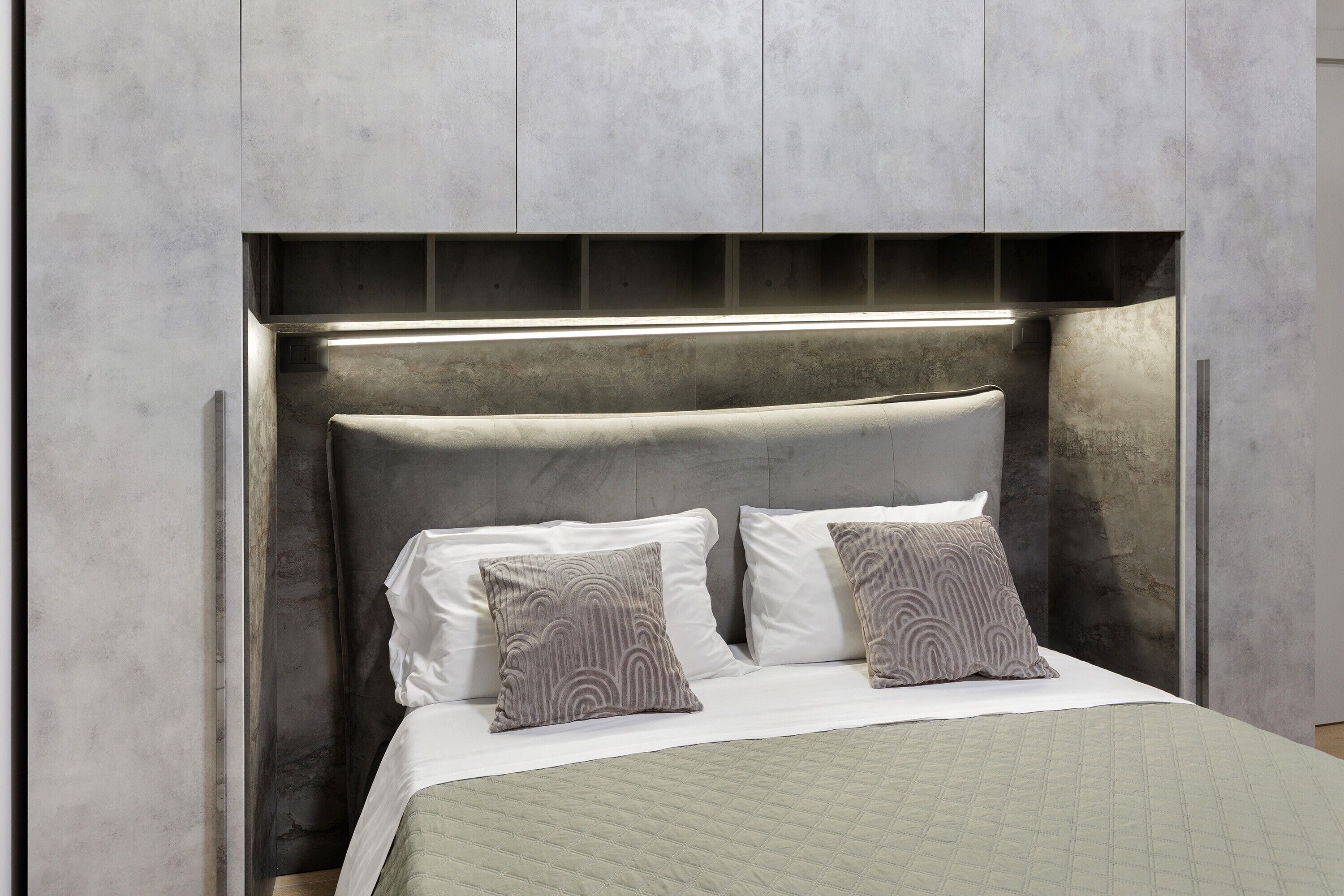 Bügeleisen/Bügelbrett, WLAN, Bettwäsche