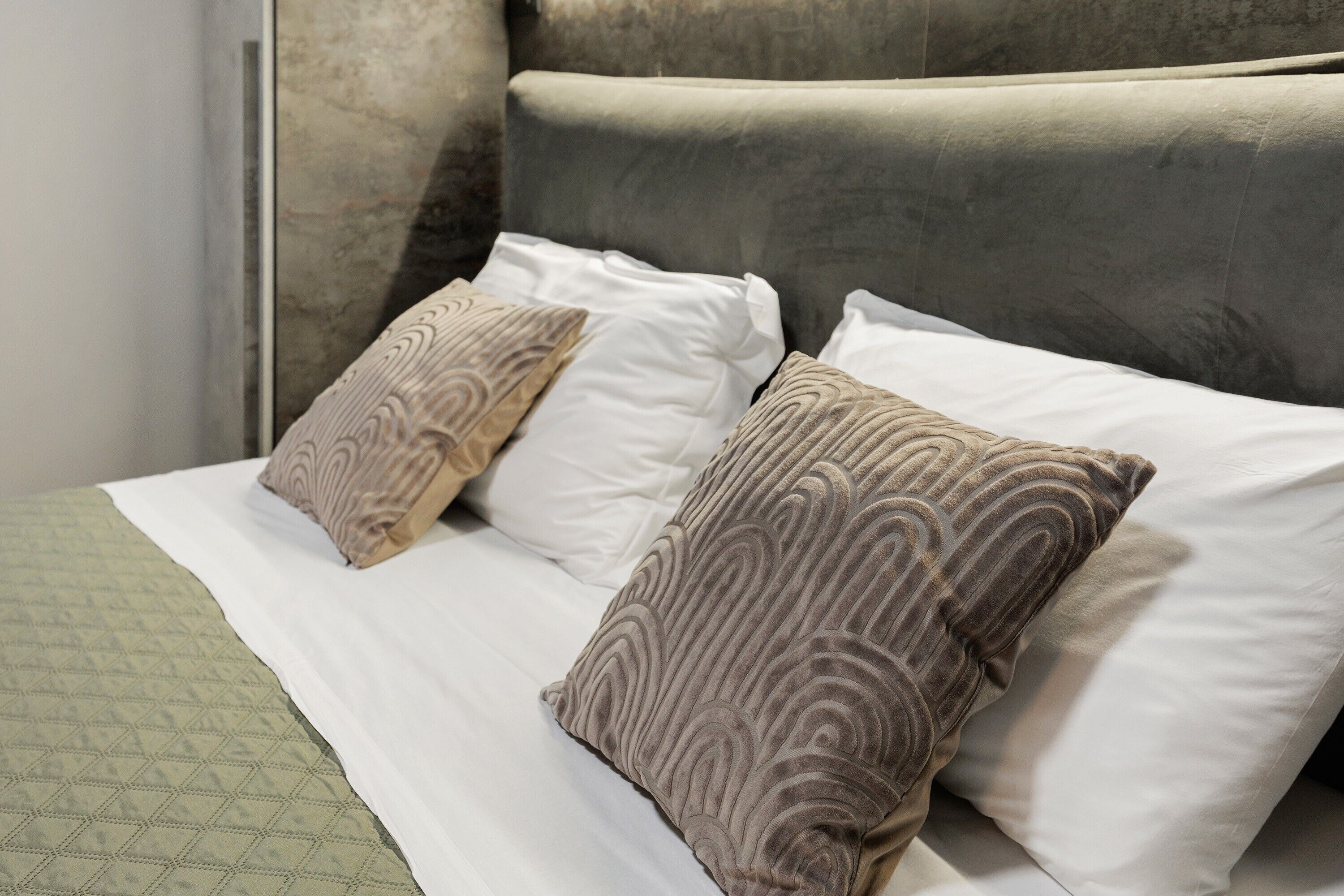 Fer et planche à repasser, Wi-Fi, draps fournis