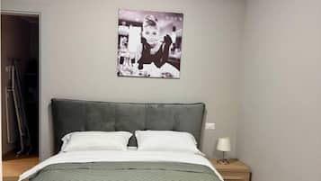 Bügeleisen/Bügelbrett, WLAN, Bettwäsche