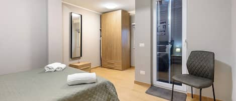 Strykejern/-brett, wi-fi og sengetøy