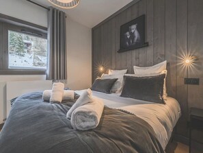 3 habitaciones y ropa de cama 
