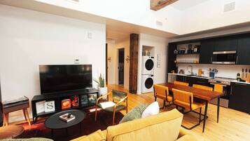 1 habitación y acceso a internet