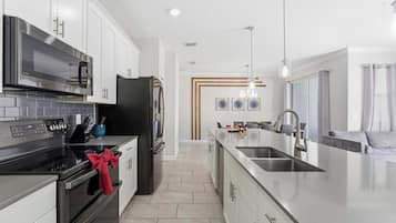 Apartamento | 4 quartos, acesso à internet de alta velocidade