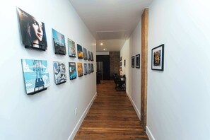 House | 1 bedroom, Internet - Loft 302 - The William - Sunlit - Above Carrigans (Birmingham)