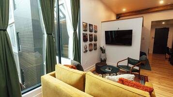 1 habitación y acceso a internet