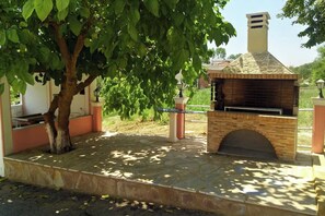 Apartment - Pink House Socrates Corfu Beachside Studio (Corfu)