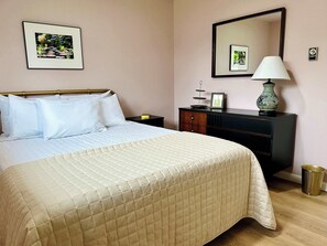 Apartment - Charming 2BR in Columbia Walkable Pet-friendly (Bellingham)