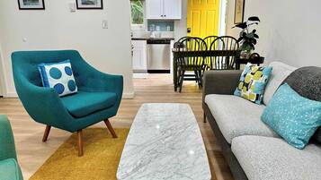 Apartment | 2 bedrooms, Internet