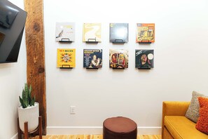 Apartment | 1 bedroom, desk, Internet - Loft 306 The William Atrium Downtown Vibes (Birmingham)