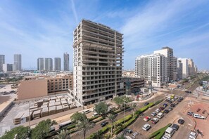 House - Stayshort - Sophisticated JVC Apartment Sleeps 4 With Balcony (Dubai)