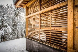 Property grounds - Luxury Chalet 12 Guests – Mont-Blanc View – Near Chamonix (Servoz)