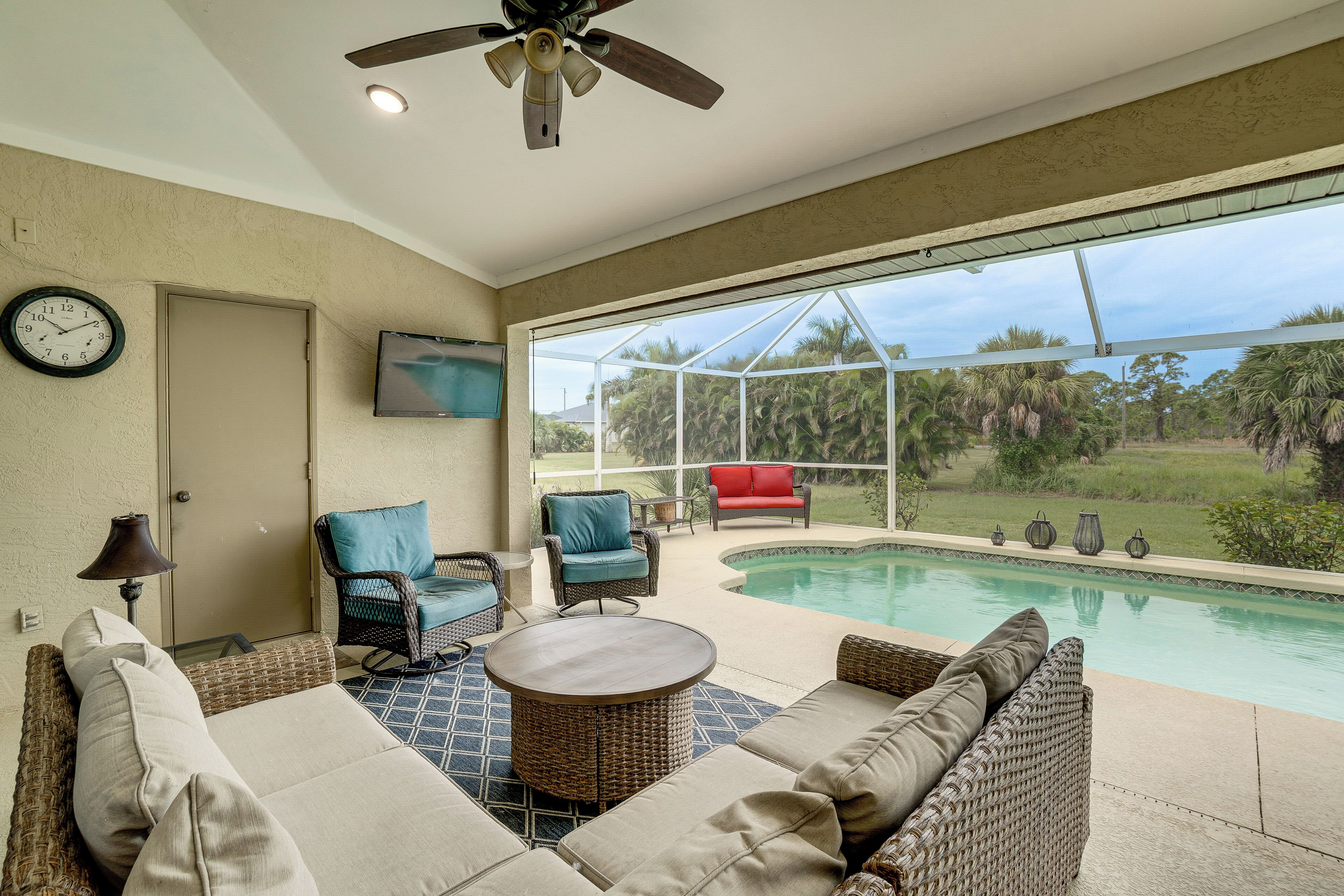 House (3 Bedrooms) | Interior