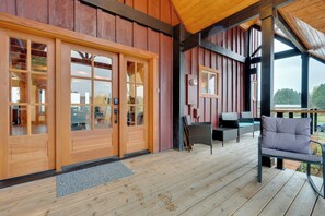 House (Multiple Bedrooms) | Interior