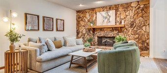 4 Mi to Capitol: Spacious Springfield Home w/ Deck