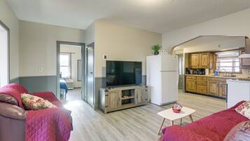 House (4 Bedrooms) | Front of property