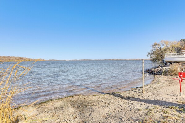 Talo (4 Bedrooms) | Sisätilat