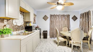 Apartment (4 Bedrooms) | Interior