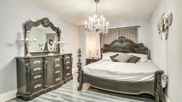 Apartment (4 Bedrooms) | Interior