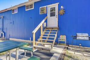 Apartment (0 Bedroom) | Interior - Fish, Hike & Explore: Mtn-view Lake George Studio (Florissant)