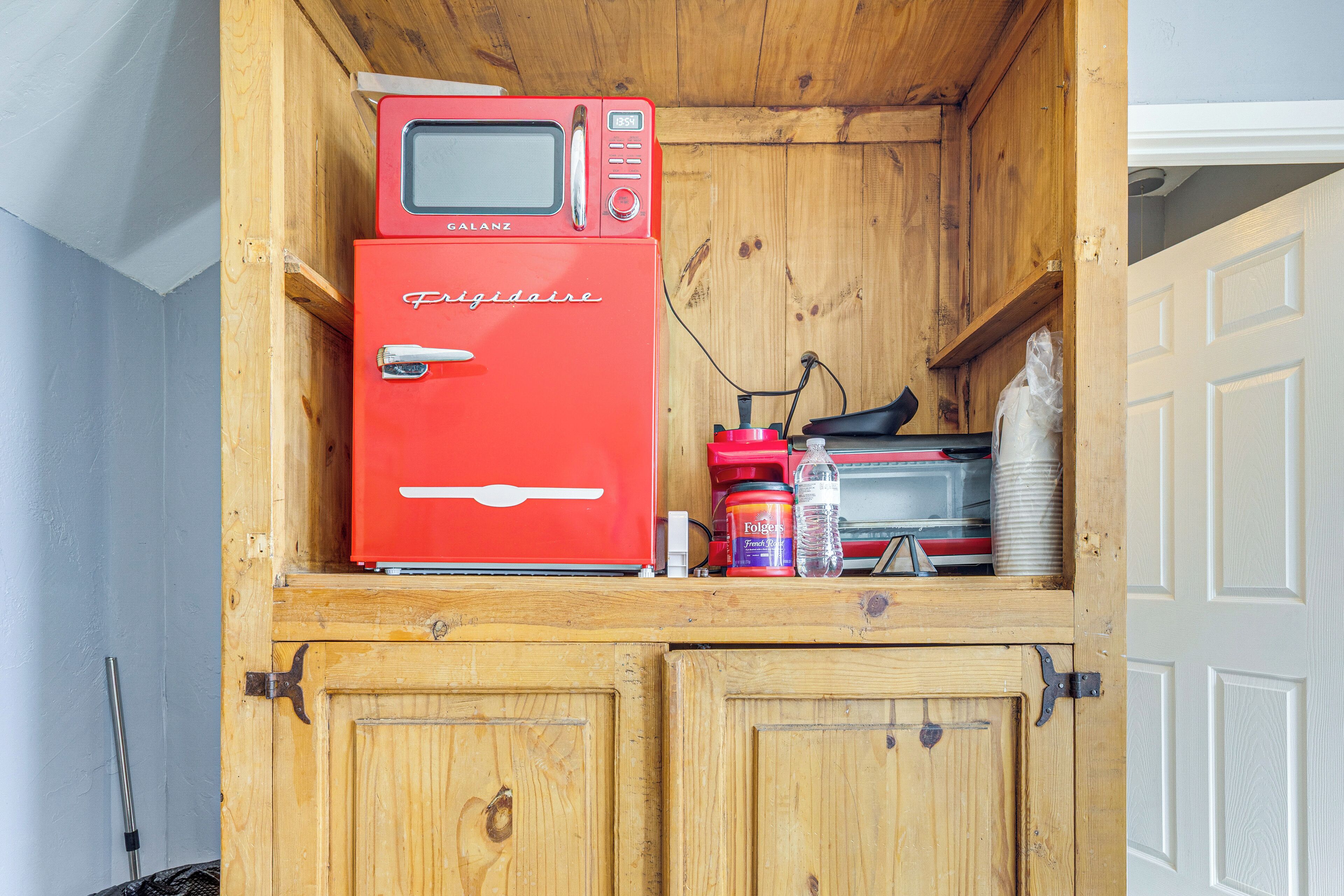 Apartment (0 Bedroom) | Interior