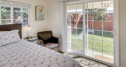 Work & Play! Extended-stay Studio in Simi Valley